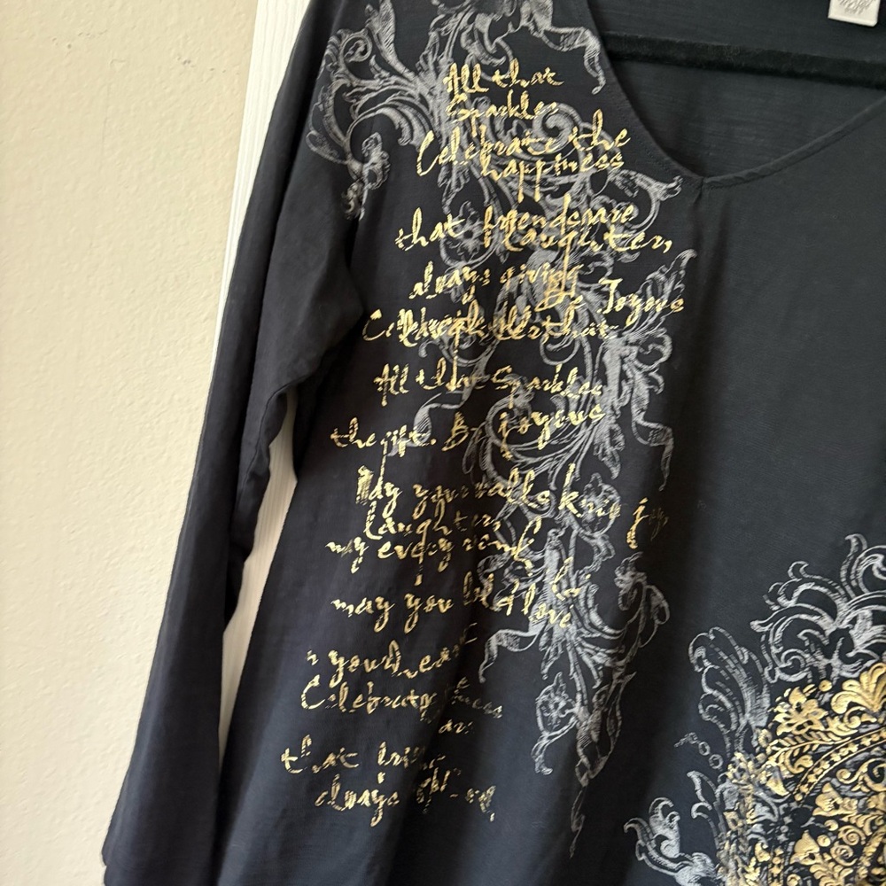 Chico’s Black Gold Long Sleeve Top